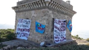 WhatsApp-Image-2018-10-26-at-18.32.59-5-300x169 Lampedusa (isola di Lampione) : protesta contro l'isolamento dei Vigili del Fuoco